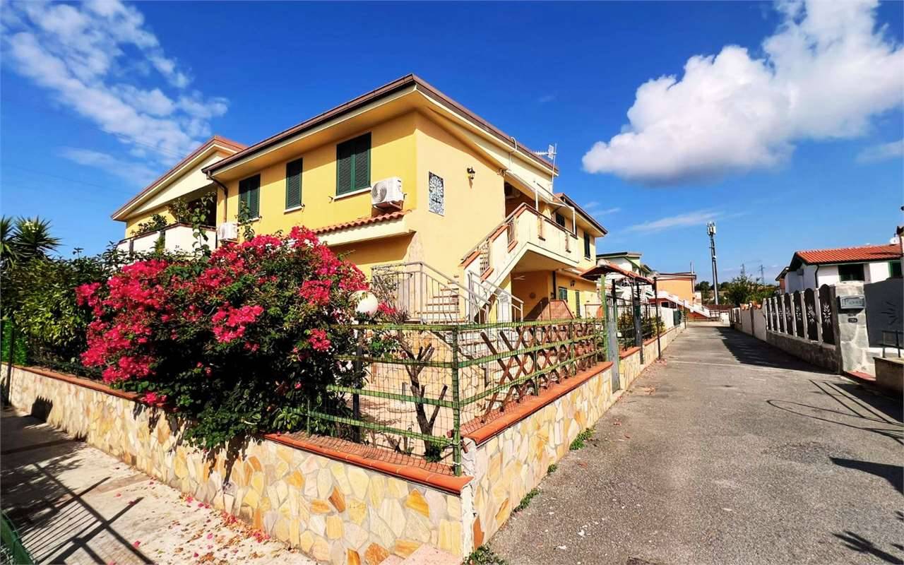 Casa indipendente, Scalea