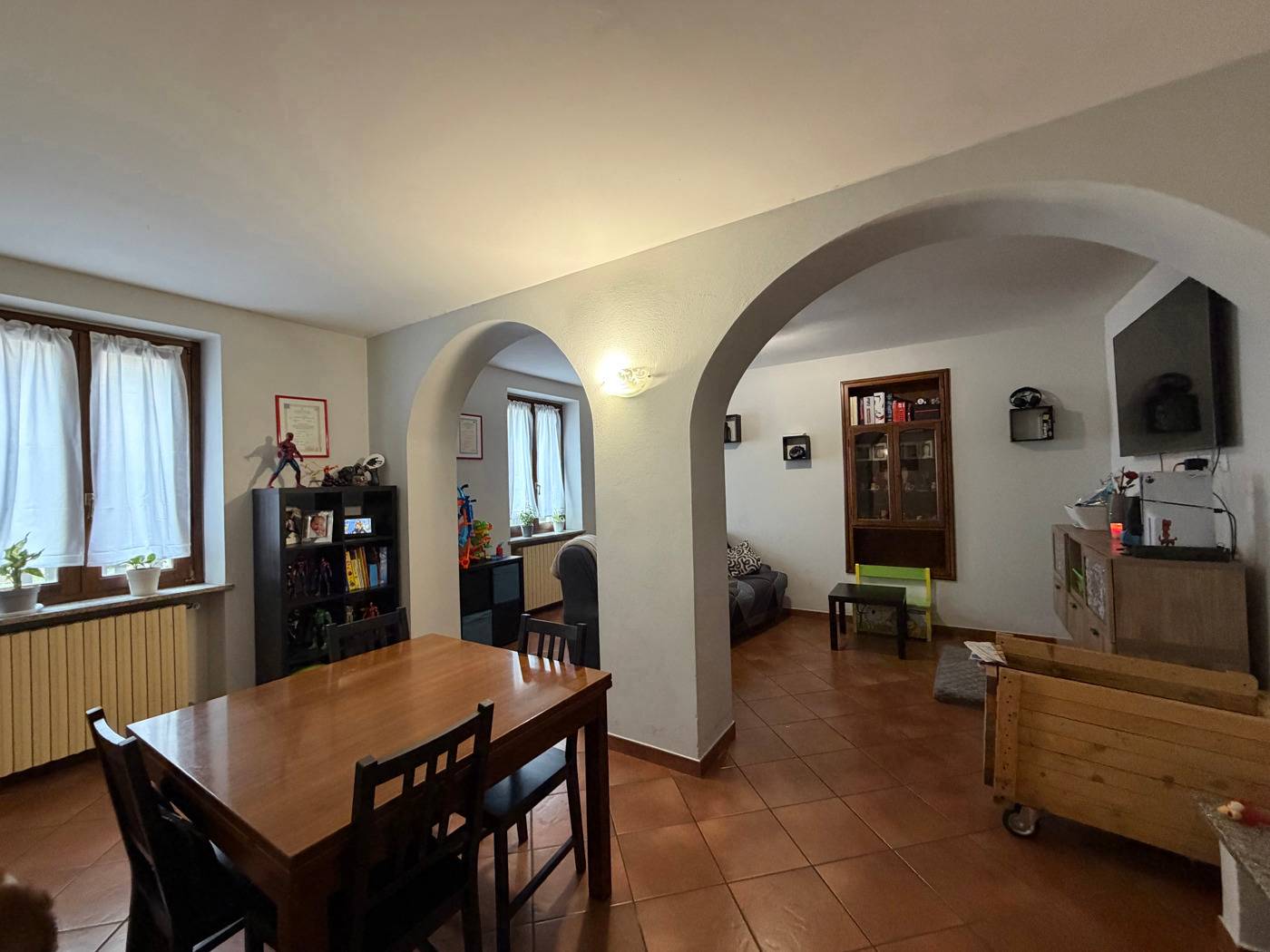 Palazzo - Stabile, Mortara