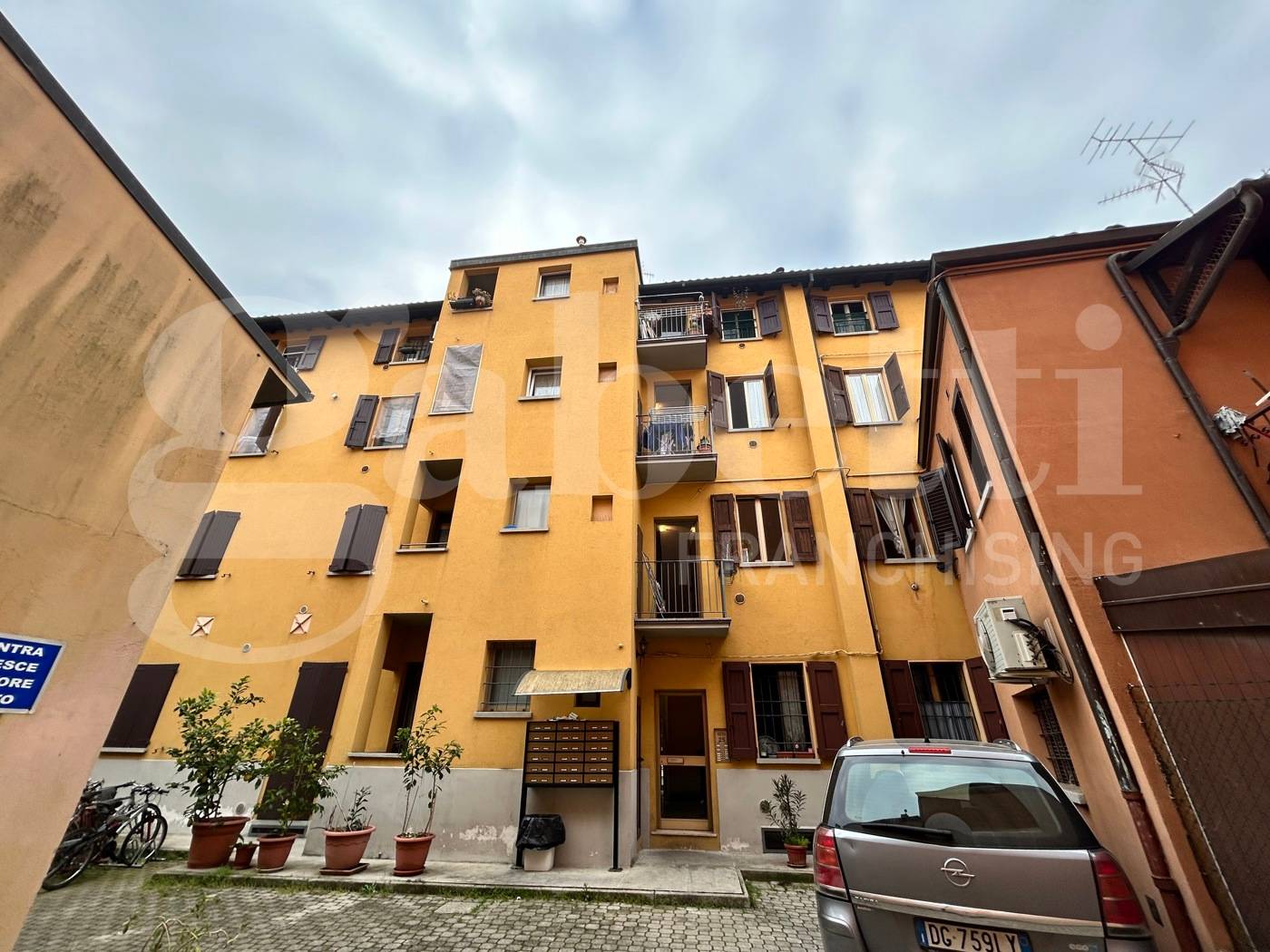 Appartamento, Bologna