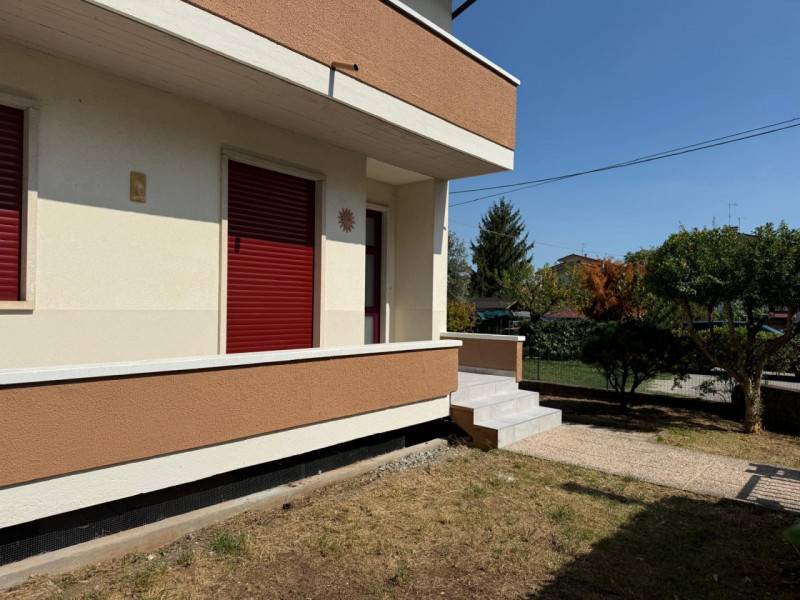 Casa Bi - Trifamiliare Piovene Rocchette - Centro, Piovene Rocchette