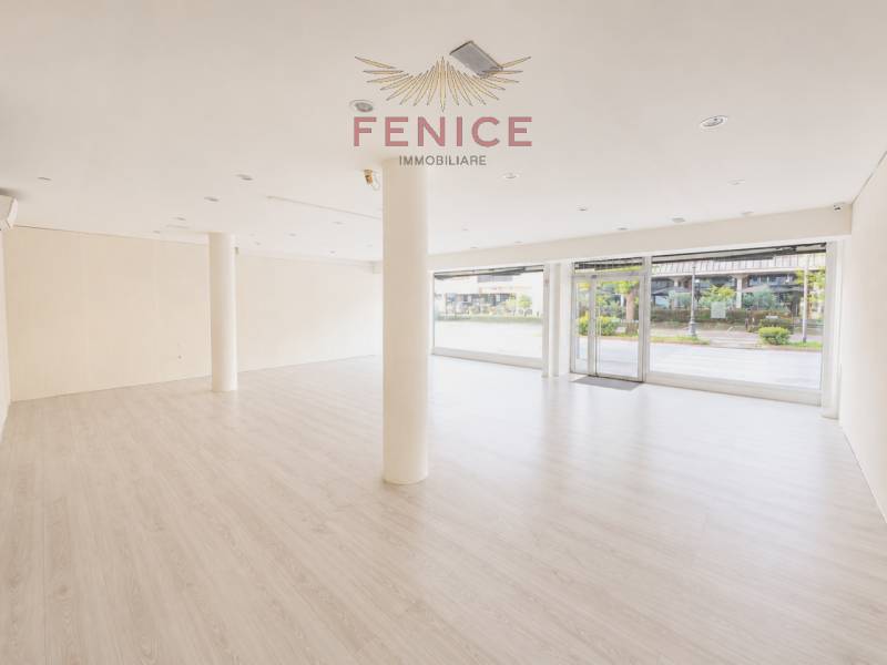 Negozio Montebelluna - Centro, Montebelluna