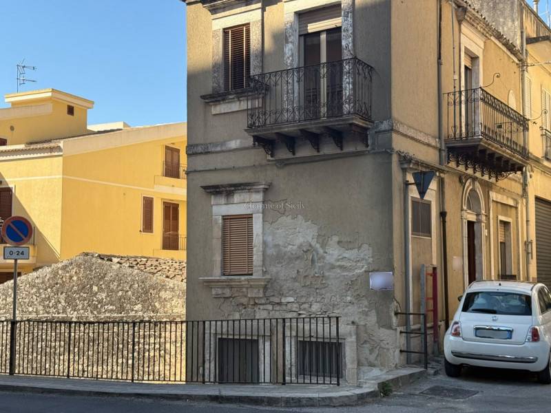 Casa indipendente Modica Bassa, Modica