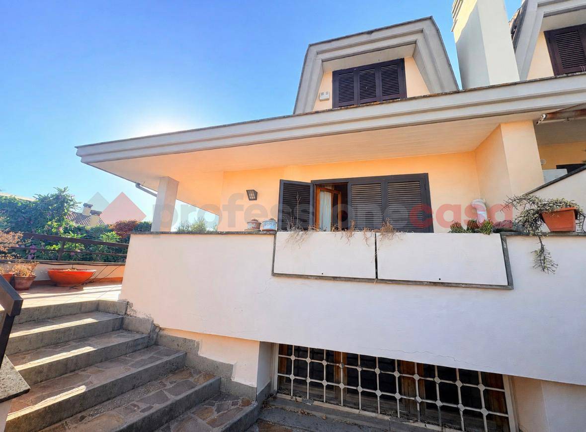 Casa Bi - Trifamiliare, Guidonia Montecelio