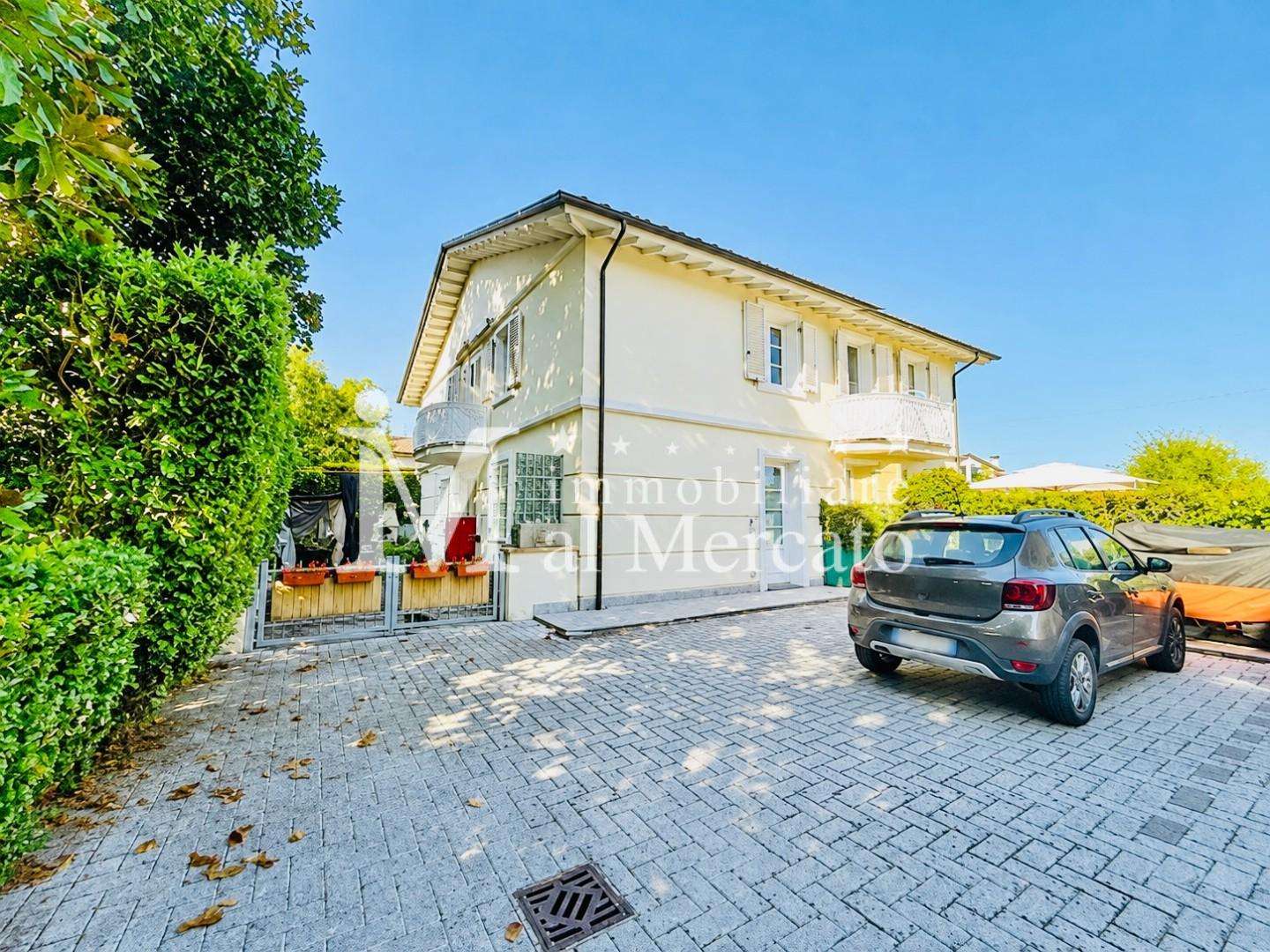 Appartamento Via Gheghi,  3, Capannori