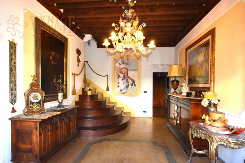 Villa Santa Maria di Sala, Santa Maria di Sala