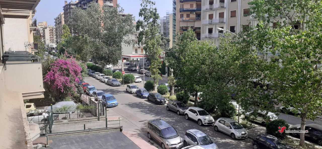 Appartamento Viale delle Alpi, Palermo