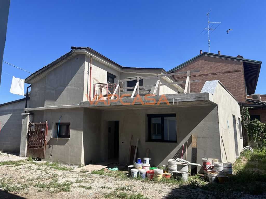  - foto 2