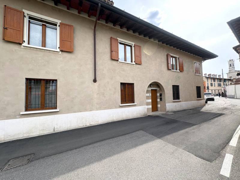 Appartamento Travagliato - Centro, Travagliato