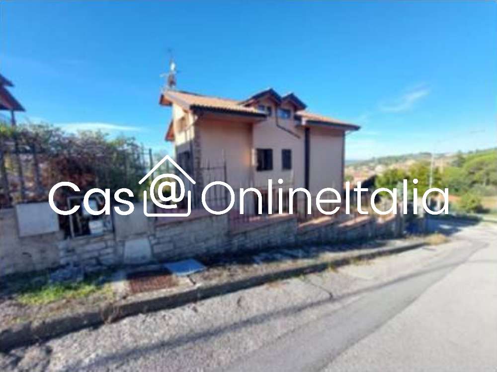 Appartamento Via Alessandro Fabbroni, Passignano sul Trasimeno