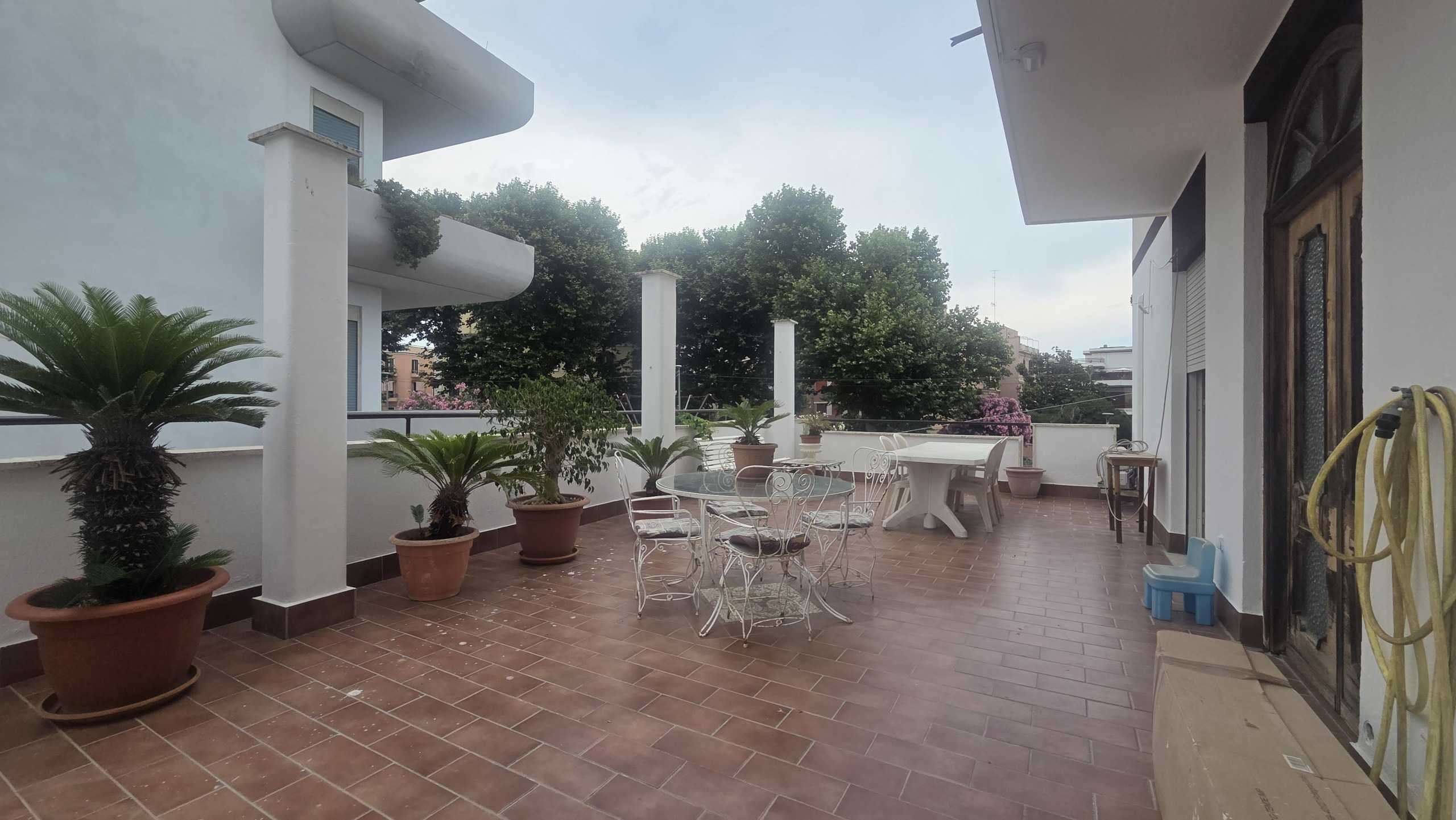 Appartamento Piazza Pollastrini, Anzio