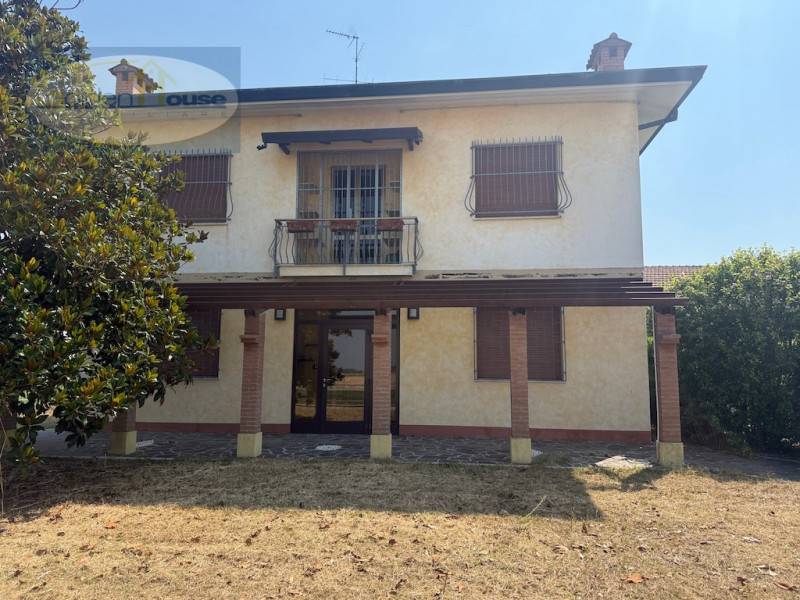 Casa Bi - Trifamiliare Benvignante, Argenta