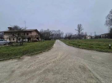 Attività  commerciale Via San Martino, Morgano