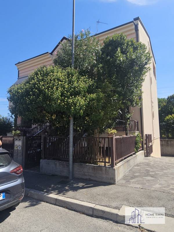 Casa Bi - Trifamiliare Via San Michele, 29, Santarcangelo di Romagna