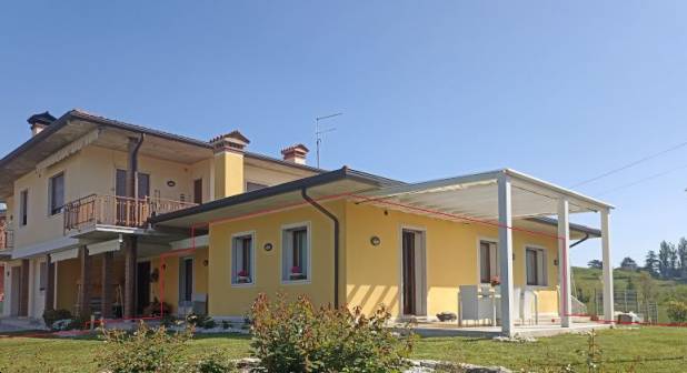 Porzione di casa Via Granezza, Breganze