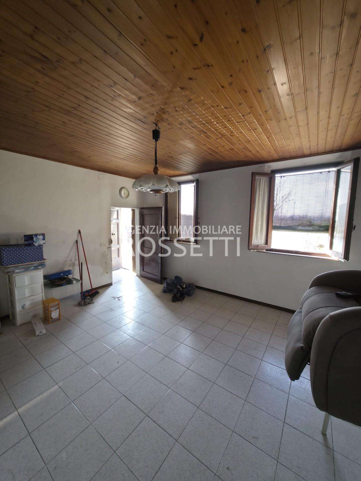 Palazzo - Stabile Lago di Gavena ex draga Borgioli,, Cerreto Guidi