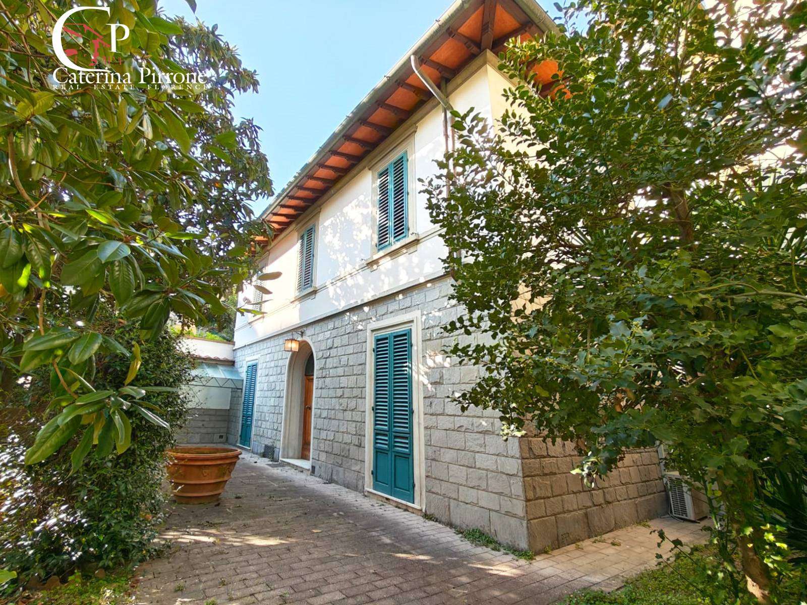 Casa indipendente via San Zanobi 10, Firenze