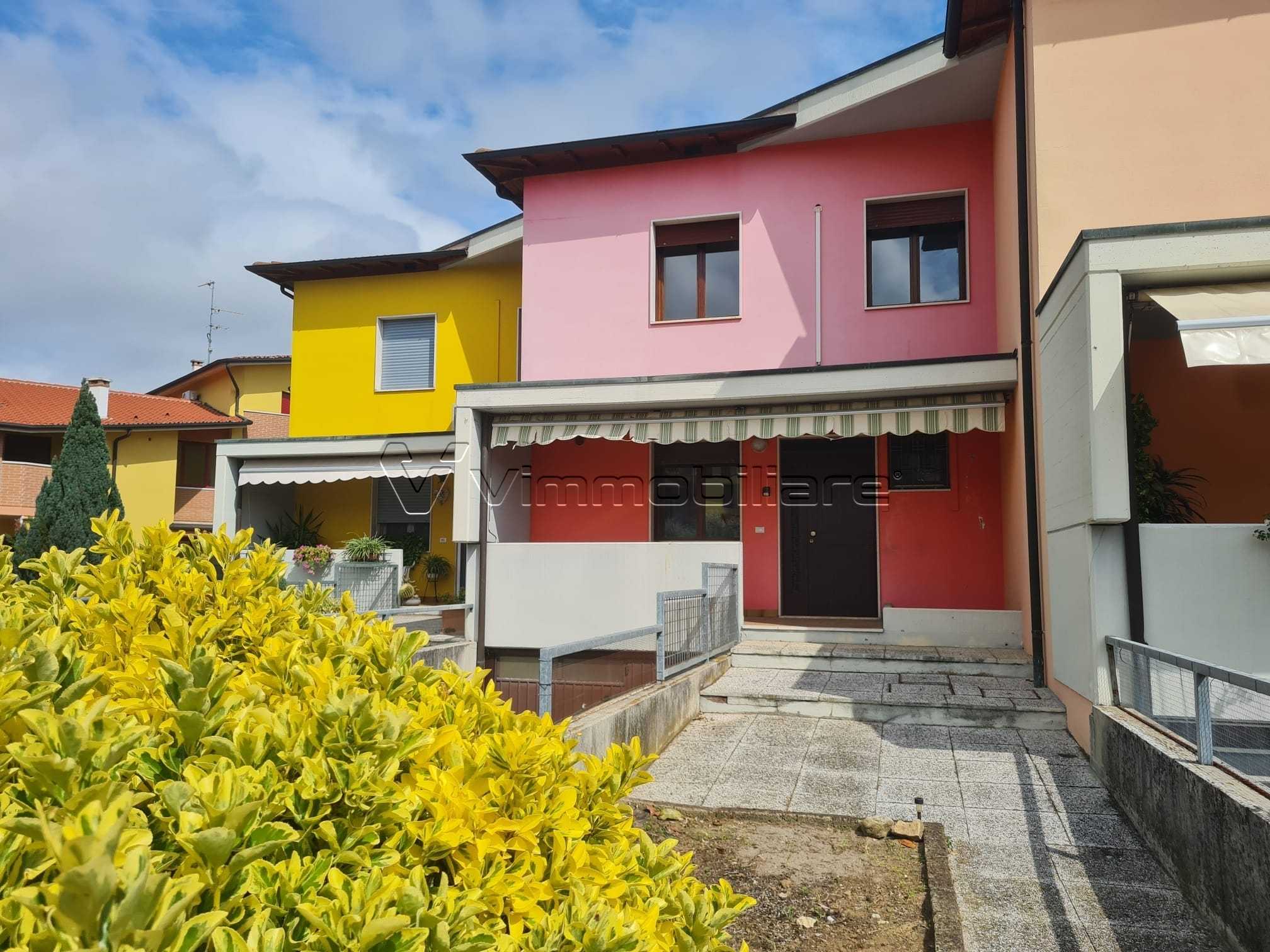 Porzione di casa Via della Repubblica, Noventa Vicentina