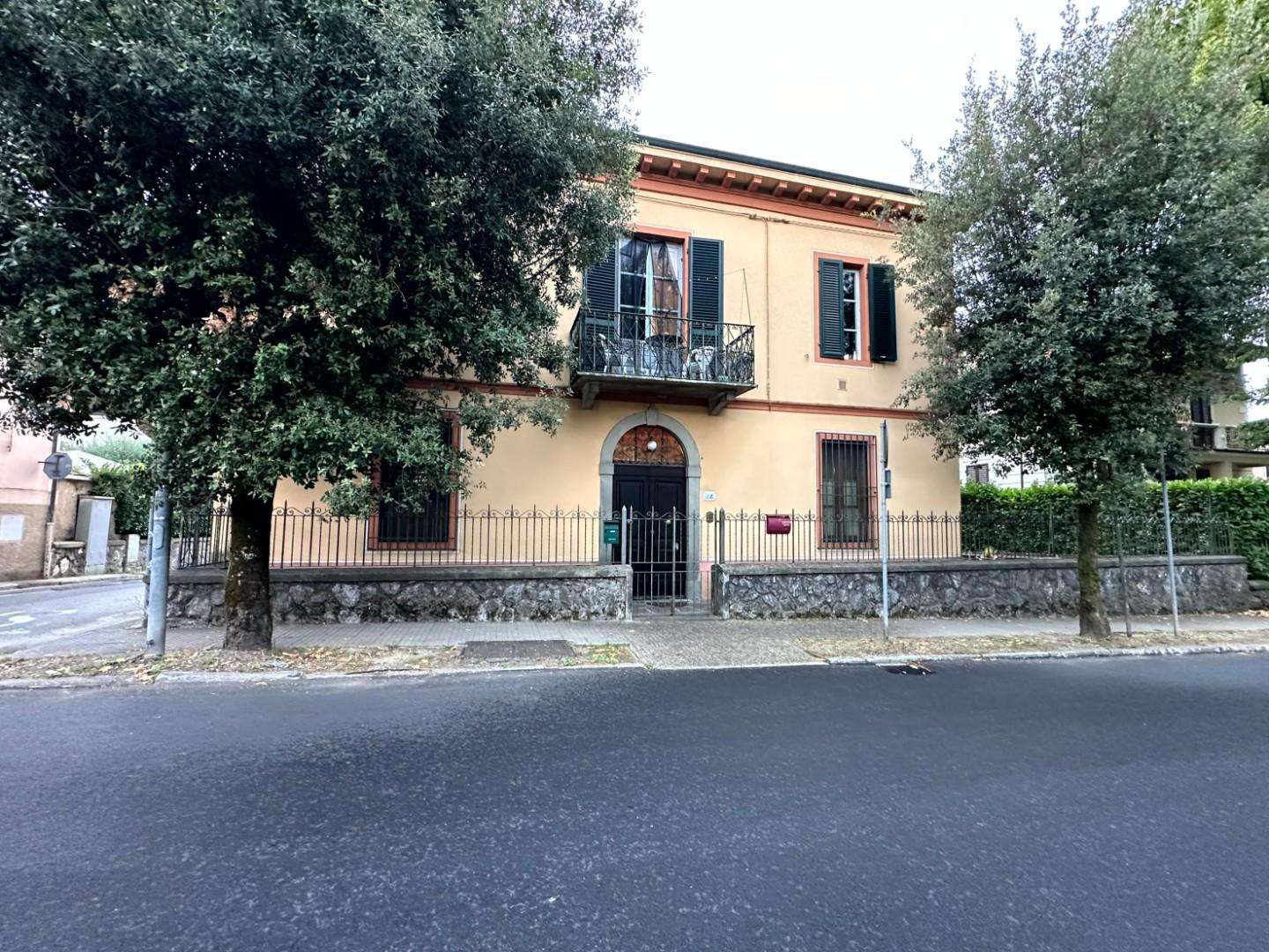 Appartamento Via Sacro Cuore,, Barga