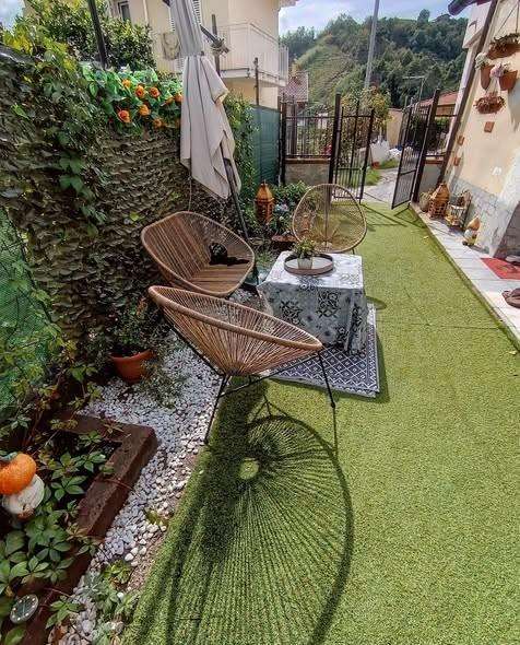 Porzione di casa Piazza della Libertà,, Massa