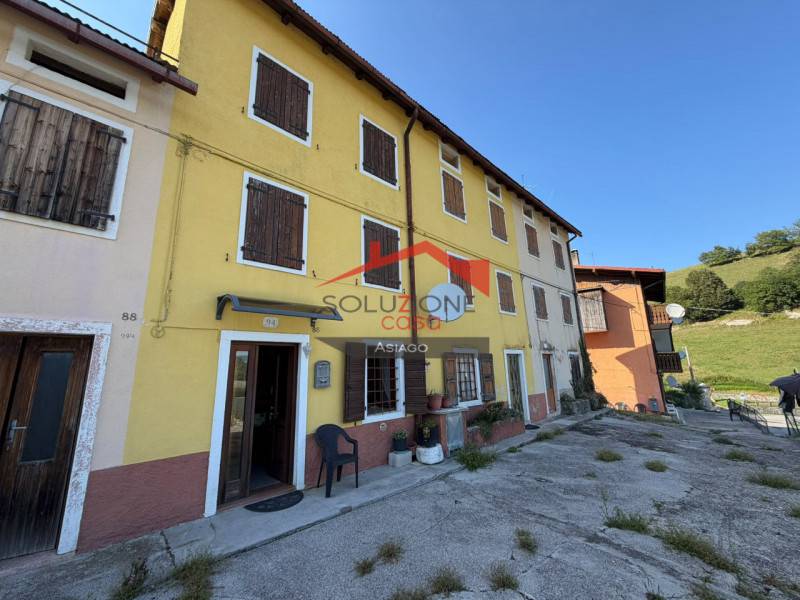 Casa Bi - Trifamiliare, Asiago