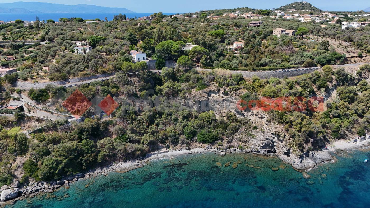 Villa Via Bevaceto, 58, Milazzo