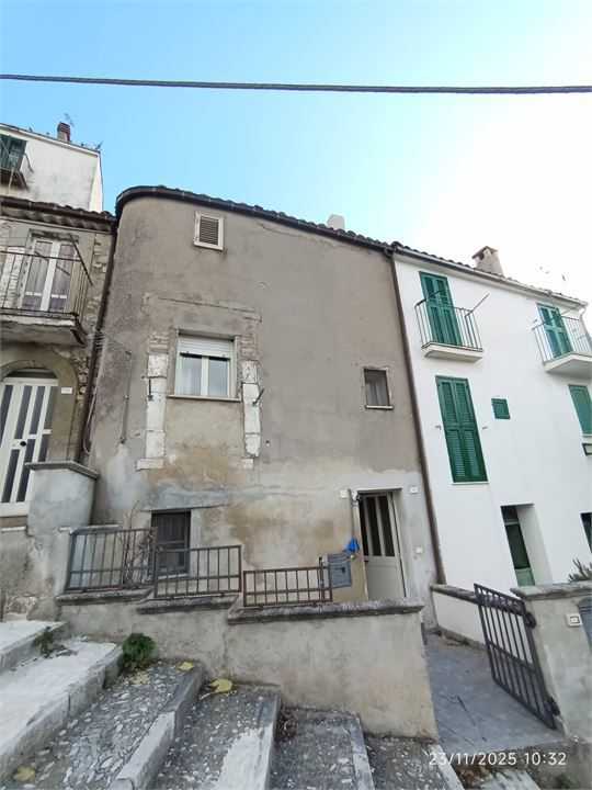 Casa Bi - Trifamiliare via maiella, Casoli