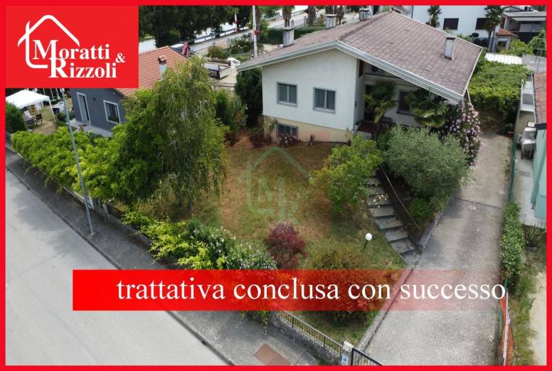 Casa indipendente Castions delle Mura, Bagnaria Arsa