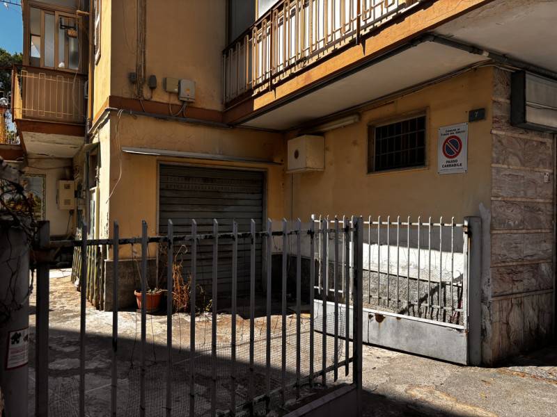 Negozio Via Roma, Torre del Greco