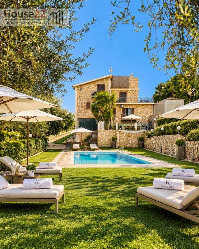 Villa Via Giorgio Arcoleo, 91, Caltagirone