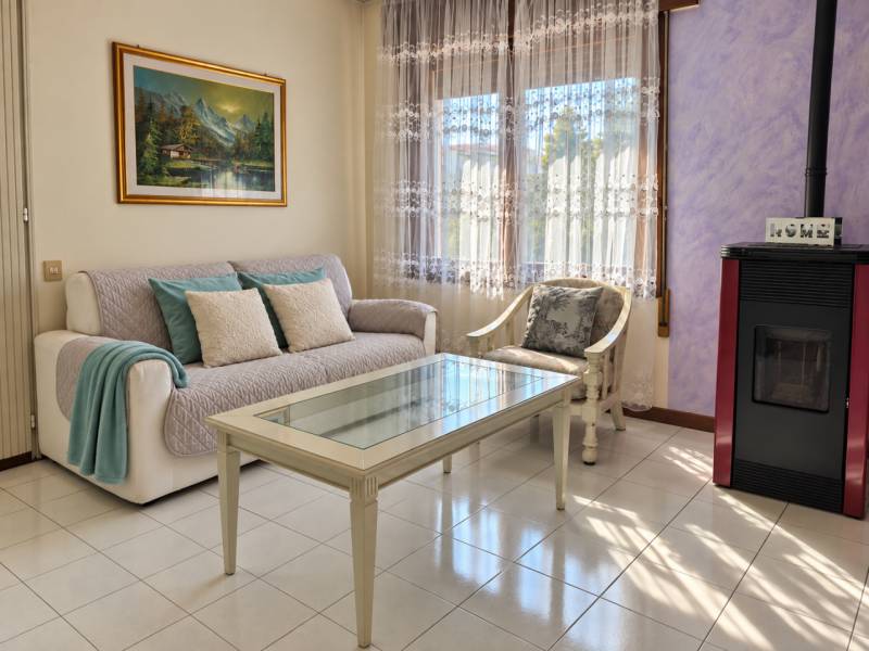 Casa indipendente Tombolo - Centro, Tombolo