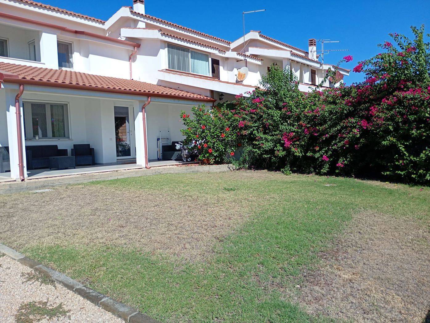 Villa Via Francis Drake, 7, Sarroch