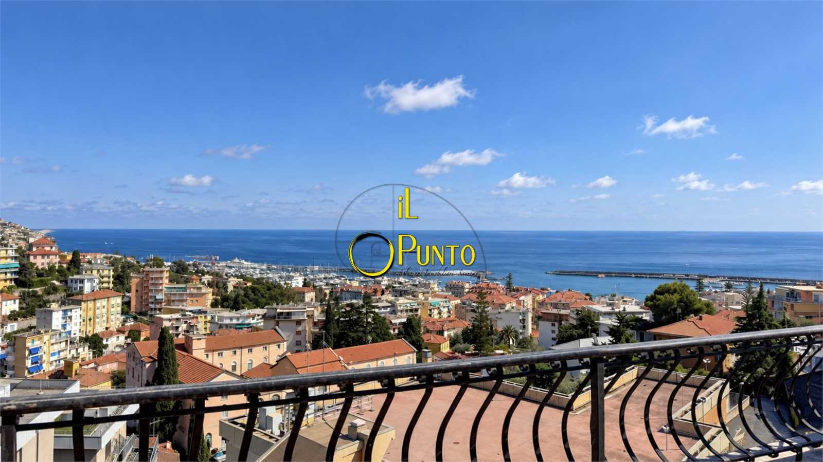 Attico - Mansarda via Borea, Sanremo