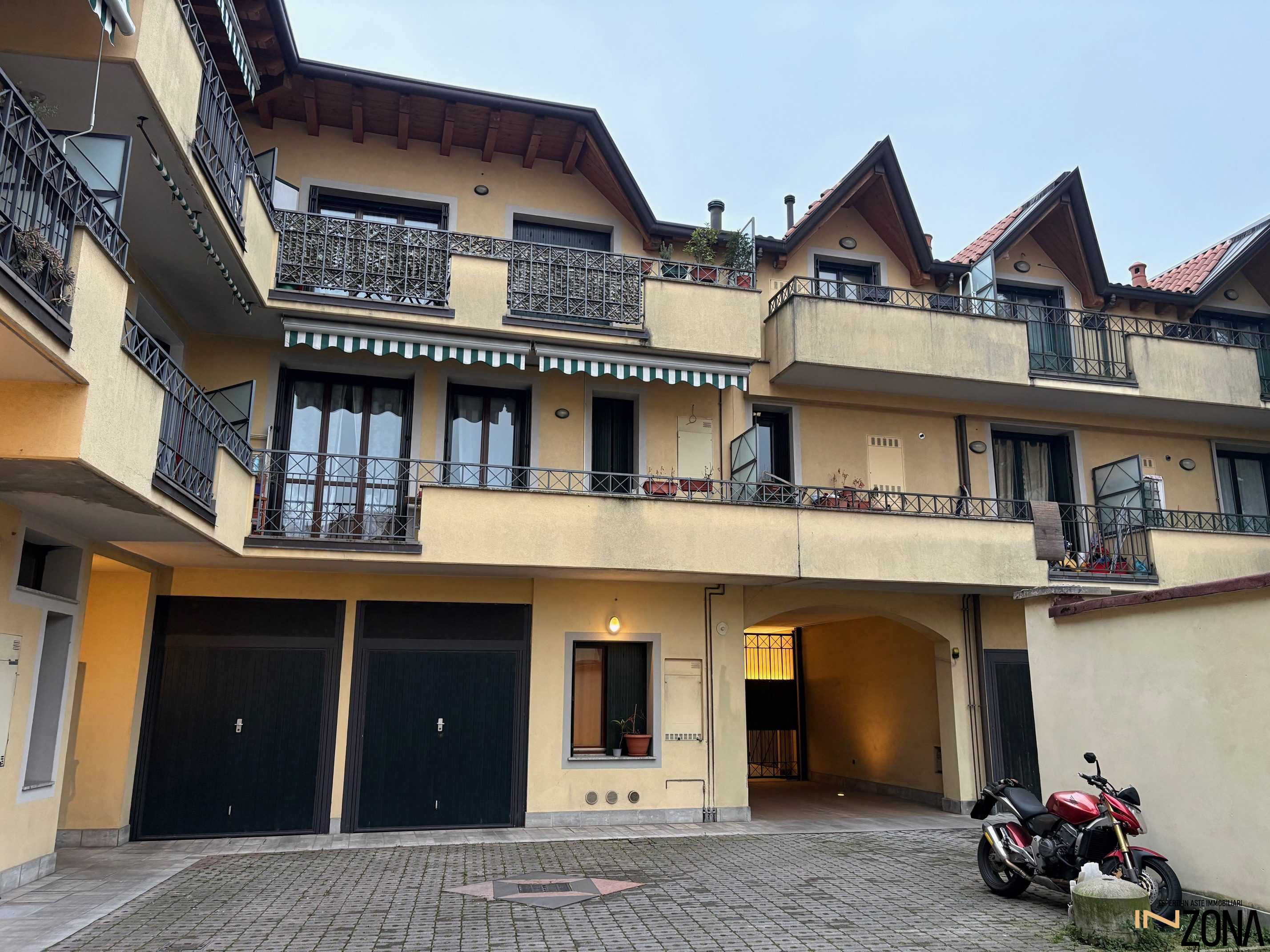 Appartamento Via Guglielmo Marconi, Bovisio-Masciago