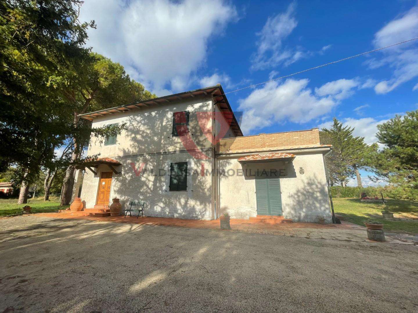 Casale Colle di Val d 'Elsa, CG+2M 33, Colle di Val d'Elsa