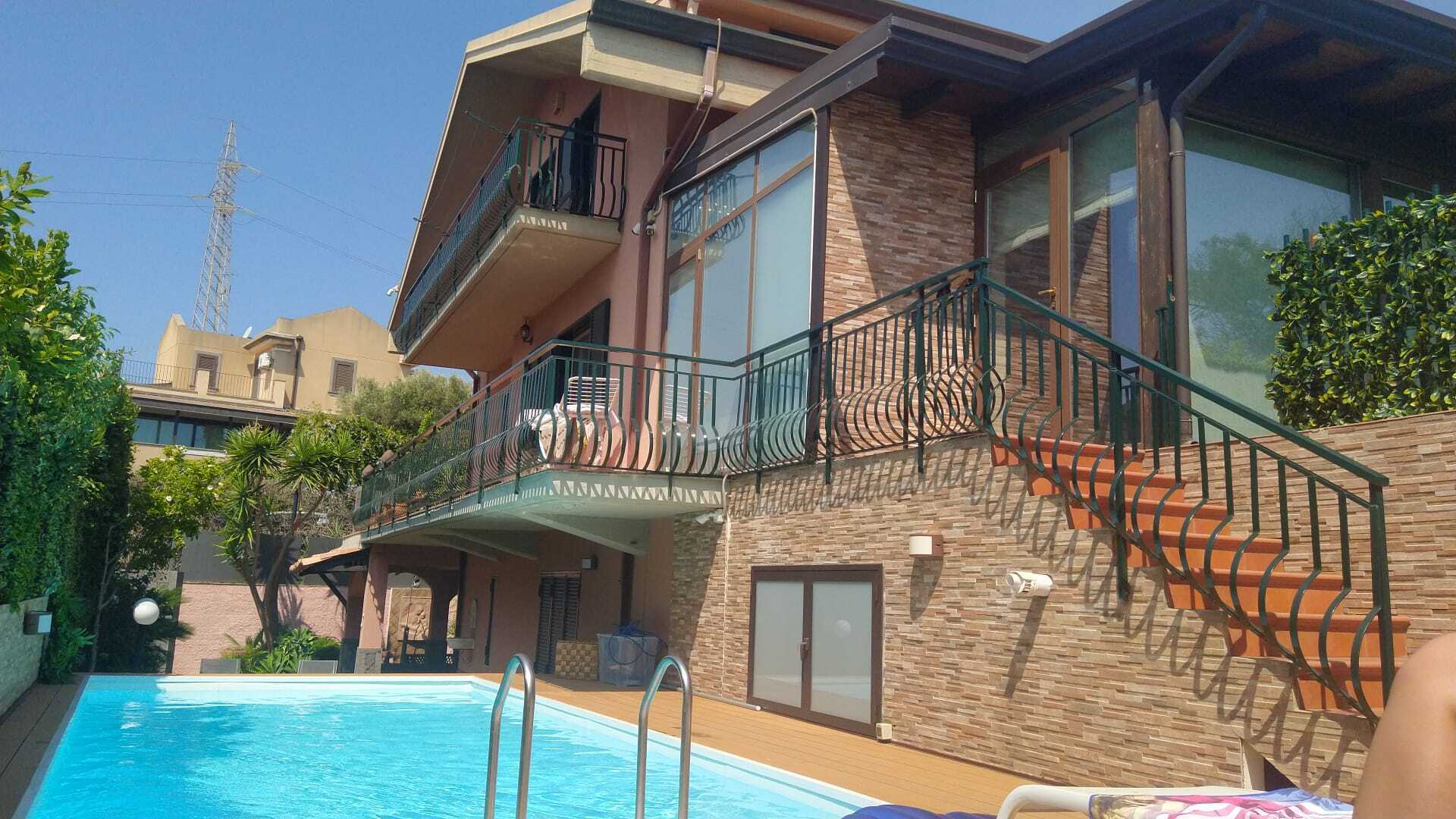 Casa indipendente Via Pietra dell'Ova, Sant'Agata li Battiati