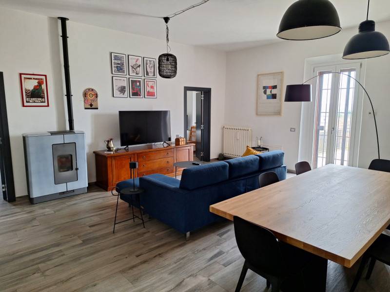 Casa Bi - Trifamiliare Piazza Garibaldi, 13, Sinalunga