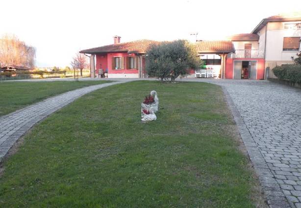 Casa indipendente Via Dante Alighieri, 33, Brugnera