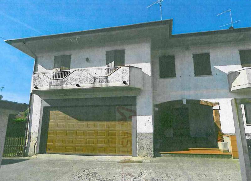 Casa Bi - Trifamiliare San Vigilio, Concesio