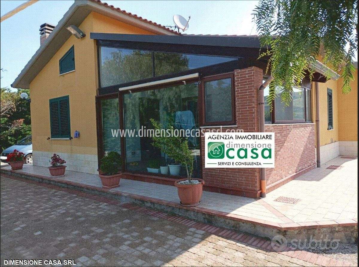 Villa Via Gabara, San Cataldo