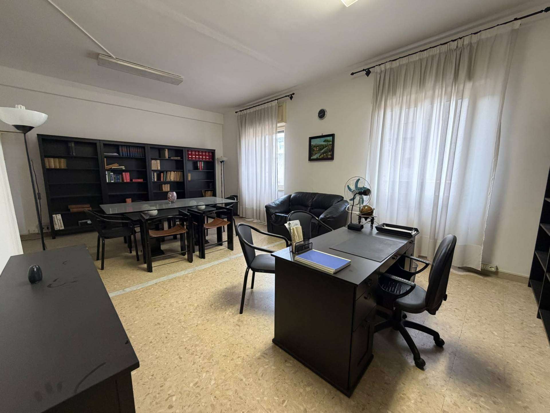 Ufficio via Roma, Caserta