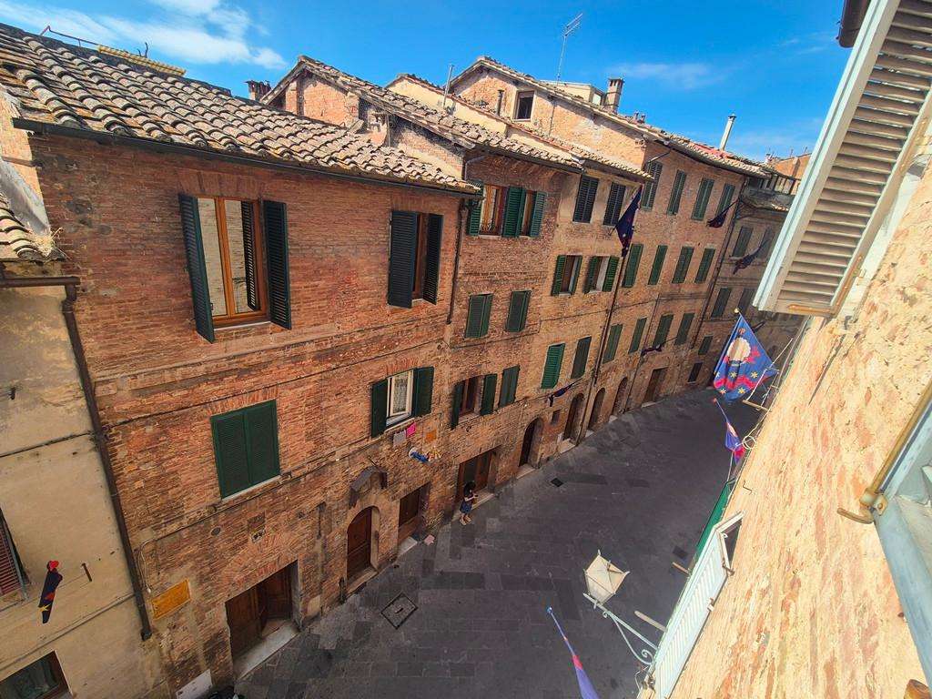 Appartamento Via dei Pispini,, Siena