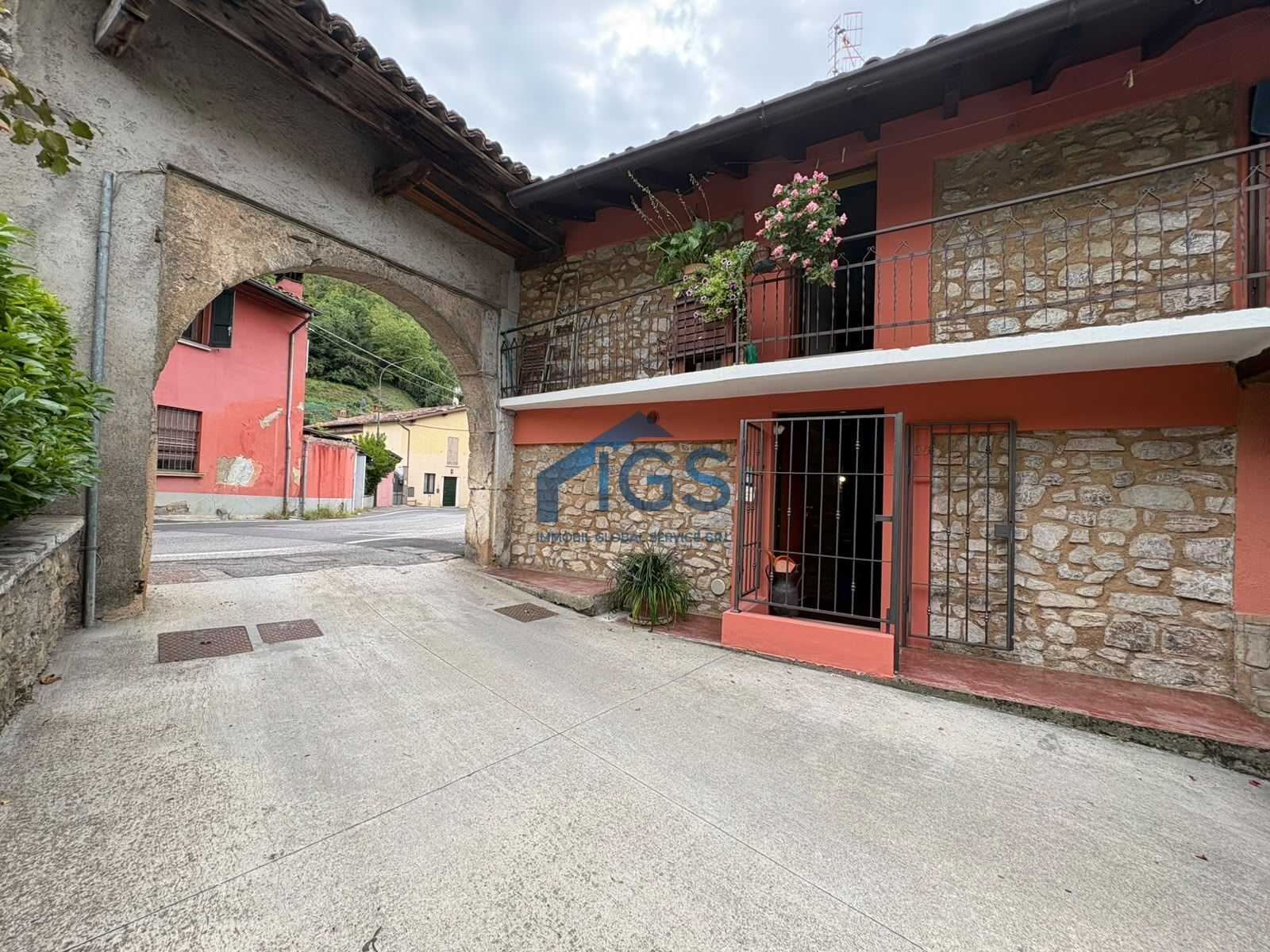 Porzione di casa Via San Vincenzo, Gussago