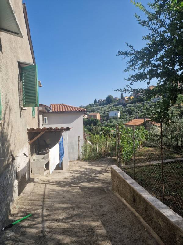 Casa Bi - Trifamiliare Piazza Garibaldi, 13, Sinalunga