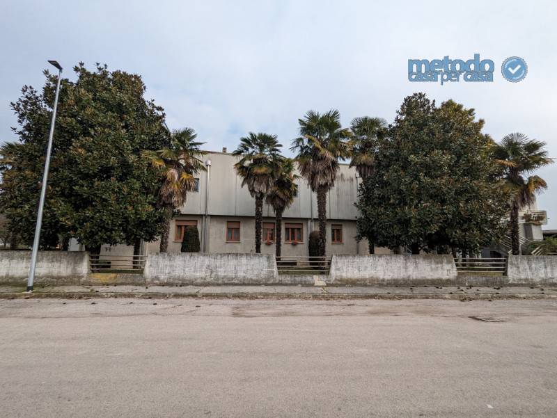 Casa Bi - Trifamiliare Via Giacomo Matteotti, 95, Gavello