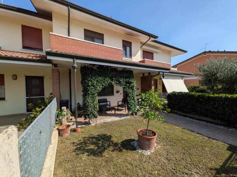 Casa Bi - Trifamiliare Prova, San Bonifacio
