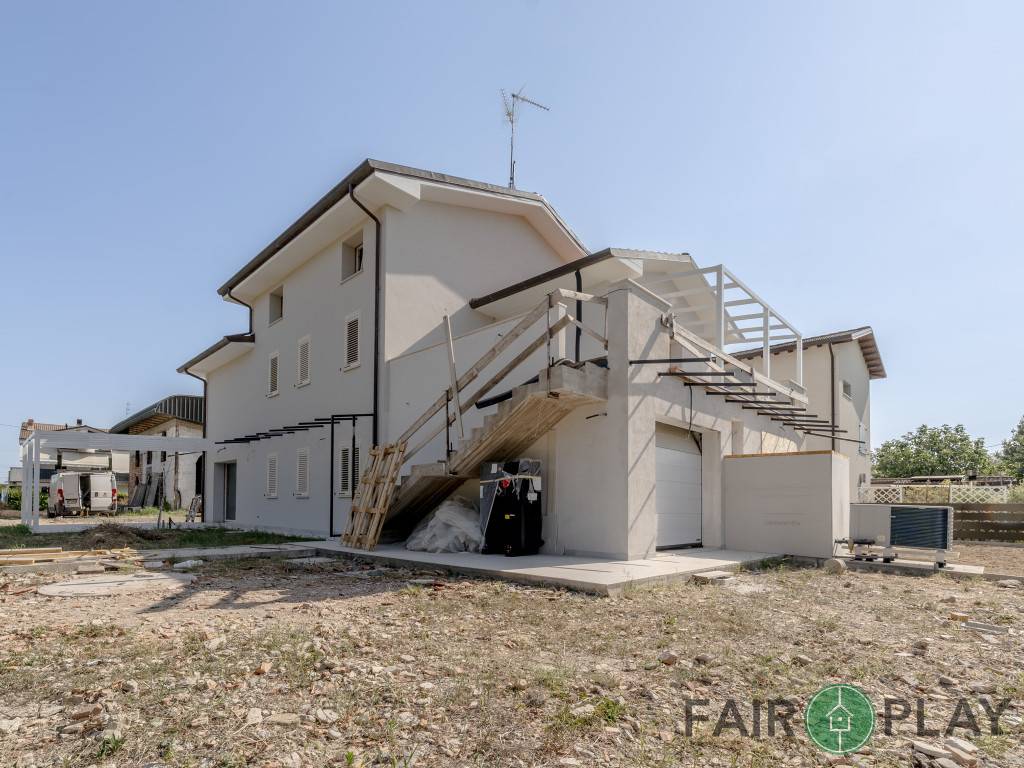 Casa Bi - Trifamiliare Via Don Giovanni Pollini, 70, Forlì