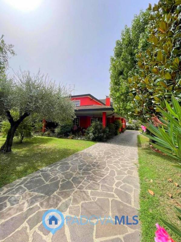 Casa Bi - Trifamiliare Via Giacomo Puccini, Montegrotto Terme