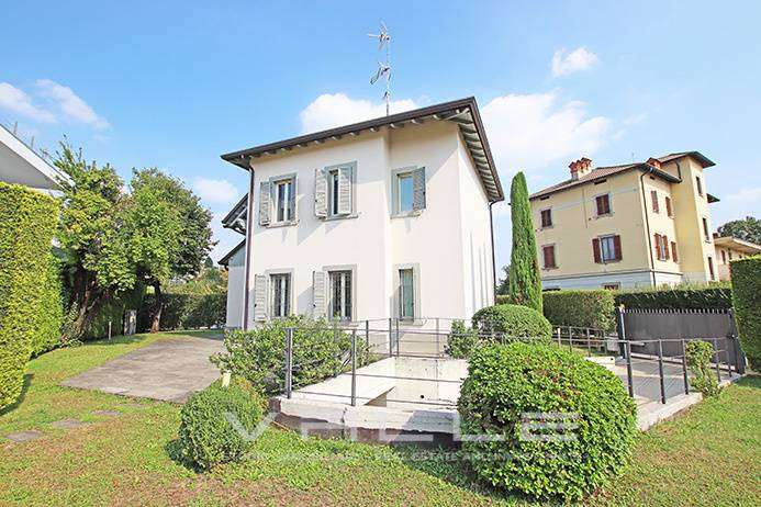 Villa via lochis, Bergamo