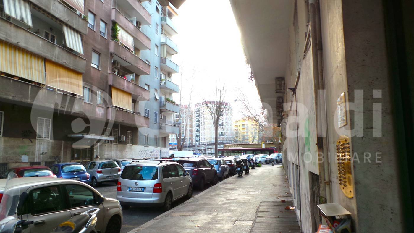 Appartamento Via Val Savio, 9, Roma