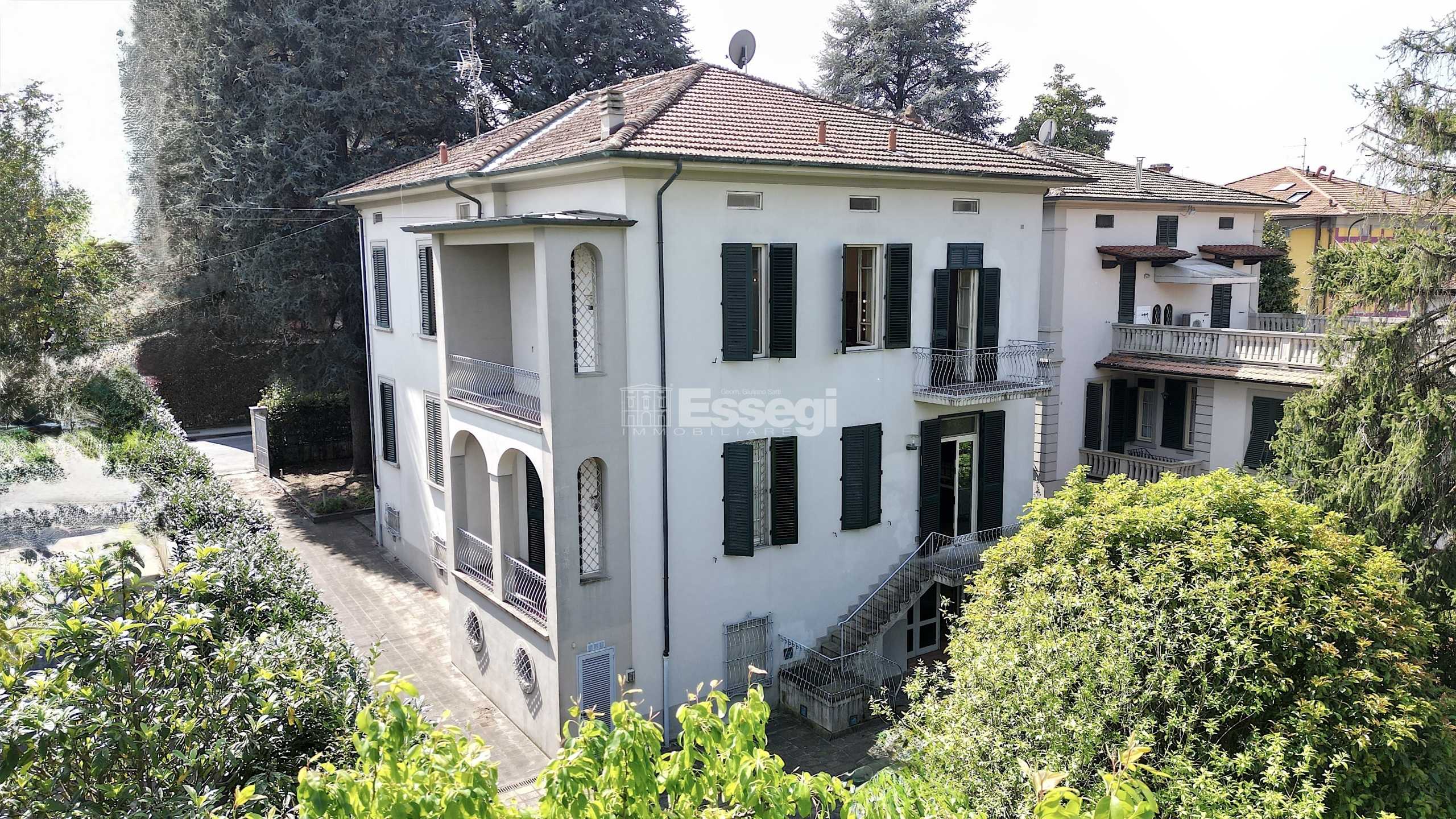 Casa indipendente Via Pietro Paolini, Lucca